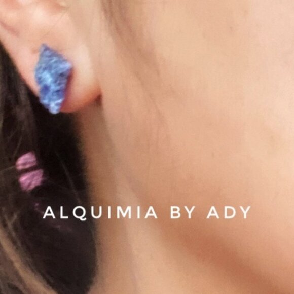 Sodalite raw drusy maxi stud earrings/maximalism/yoga/worry stone - Picture 3 of 7